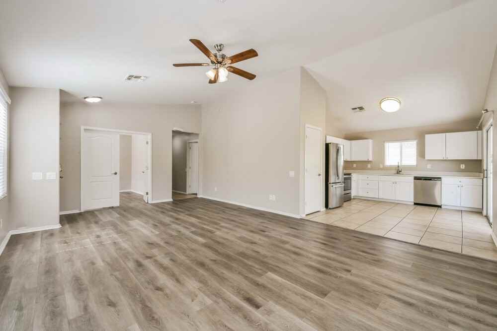 1866 W 20th Ave - Photo 5 of 16