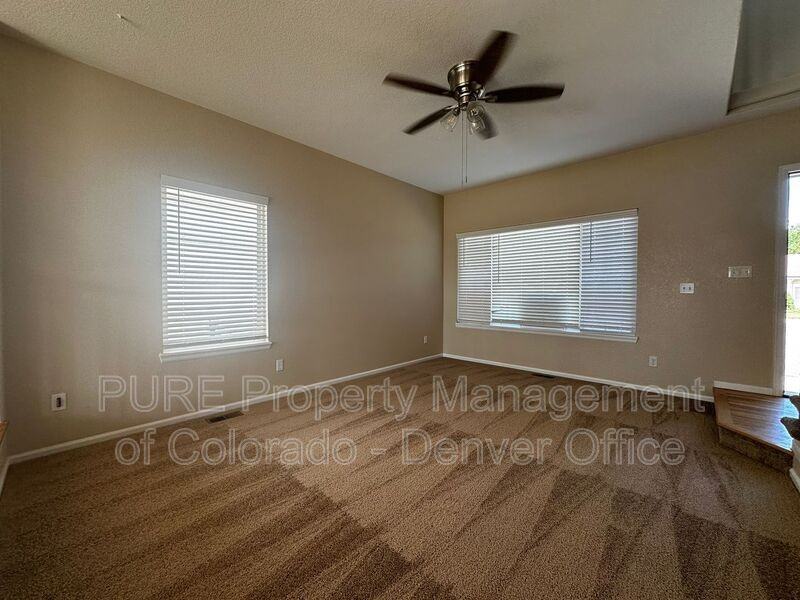 10263 Cedaridge Ct - Photo 2 of 17
