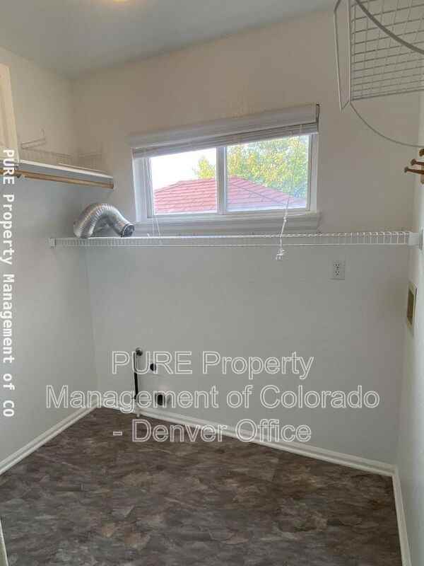 10263 Cedaridge Ct - Photo 6 of 17