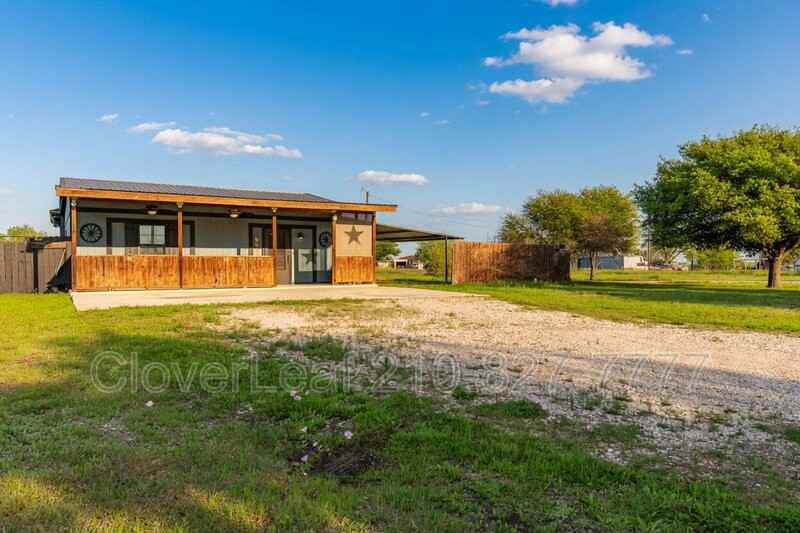 226 Sunfire Trl - Photo 2 of 35