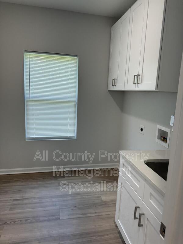 5111 Spalding Ave - Photo 5 of 12