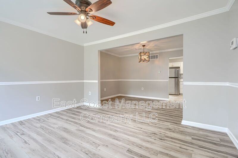 26 King Richard Ct - Photo 7 of 35
