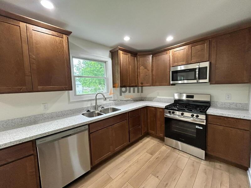 673 Joe Martin Rd - Photo 4 of 17