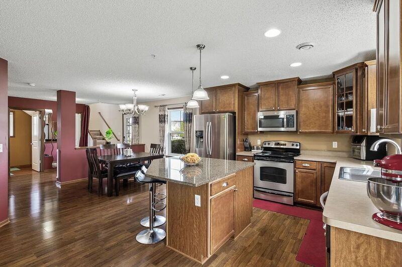 15860 60th Ave N - Photo 2 of 34