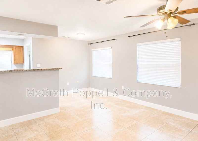 7704 Chase Rd - Photo 3 of 14