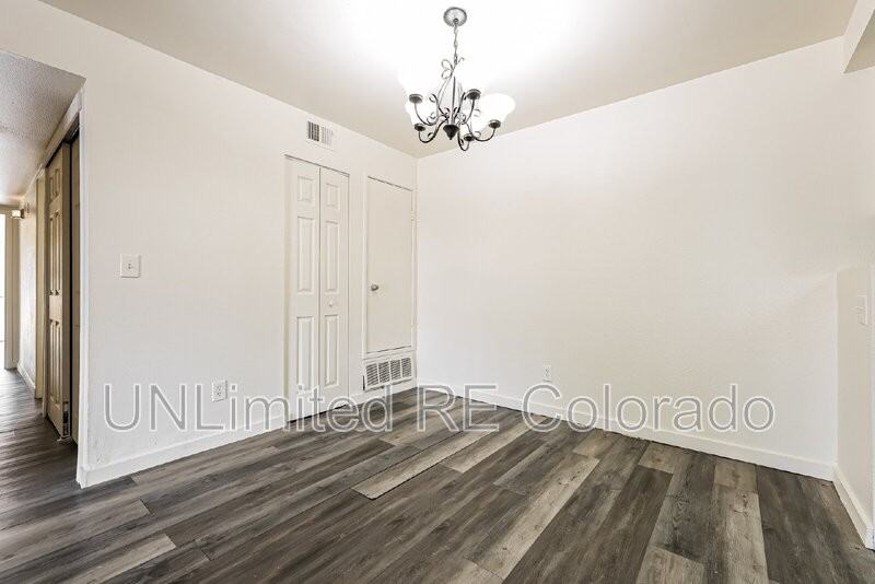 18034 E Ohio Ave #102 - Photo 4 of 17