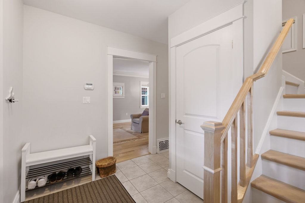 94 Marlborough Avenue - Photo 3 of 48