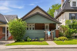 featured image of 94 Marlborough Avenue