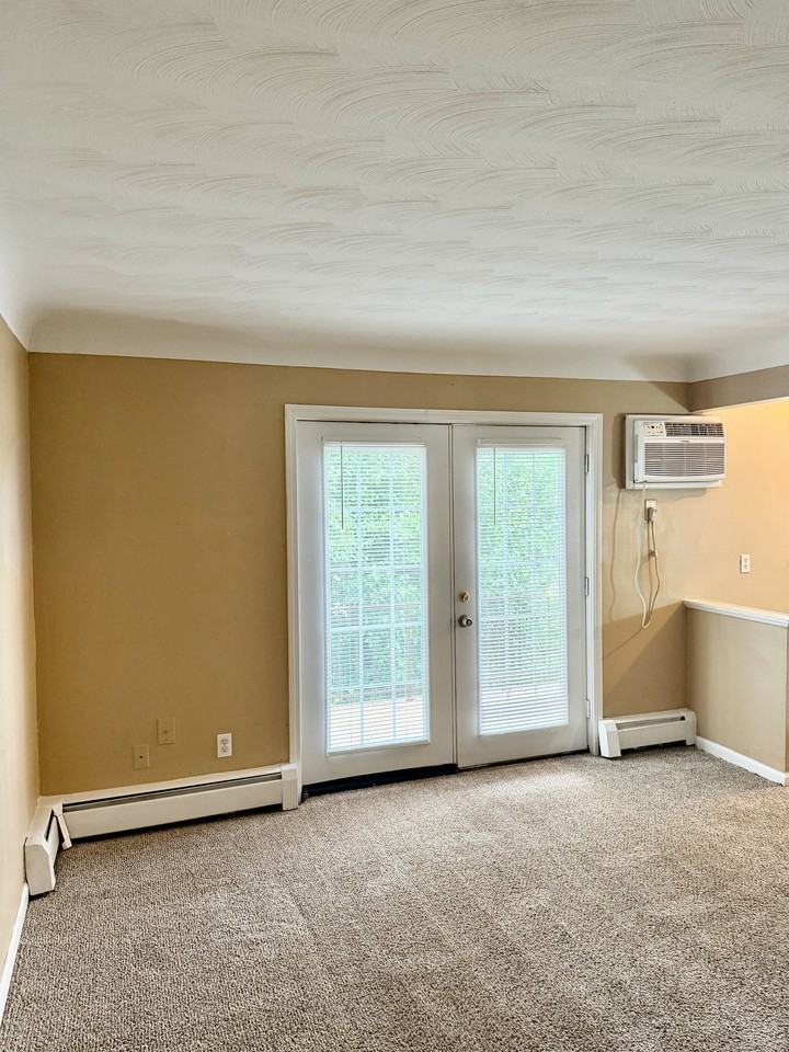 4163 Harrison Avenue - Photo 3 of 15