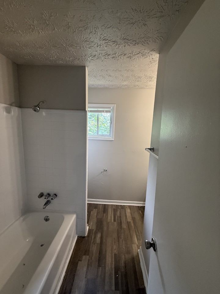 1655 North Atwood Drive - Photo 6 of 11