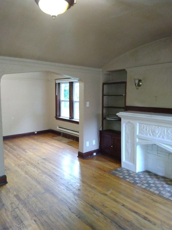 330 West Keefe Avenue - Photo 4 of 20