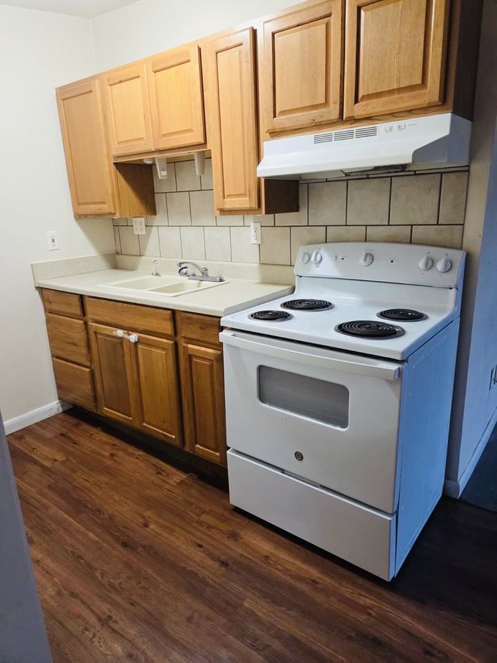 41 Nolan Drive - Photo 2 of 14