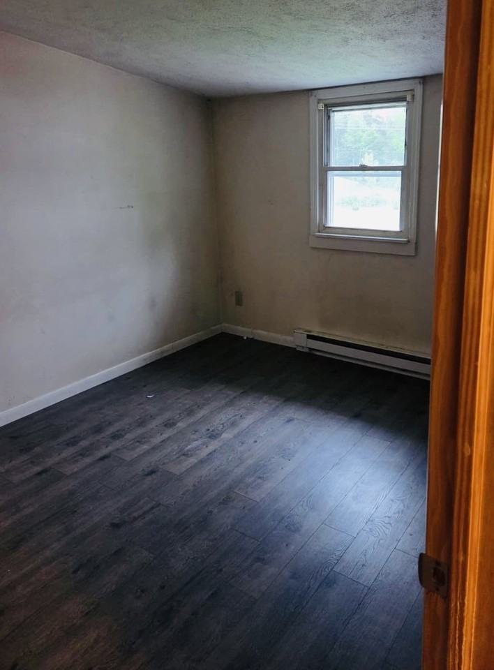 41 Nolan Drive - Photo 4 of 14