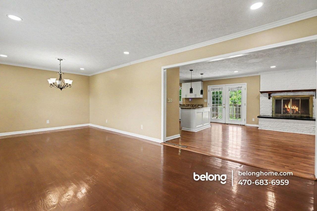 3126 Wesley Chapel Rd - Photo 4 of 16