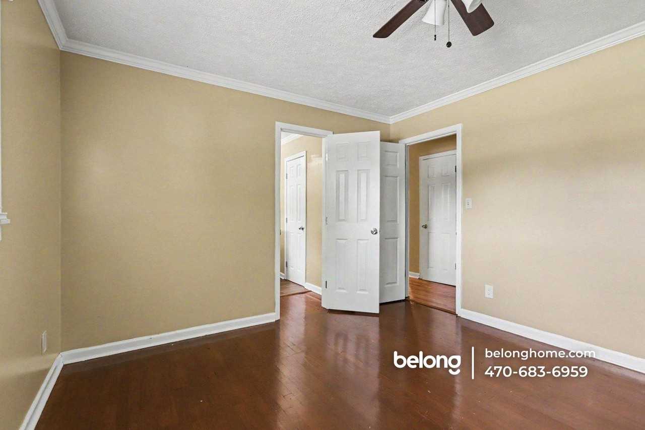 3126 Wesley Chapel Rd - Photo 7 of 16