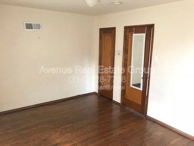 9128 Coral Dr - Photo 7 of 10