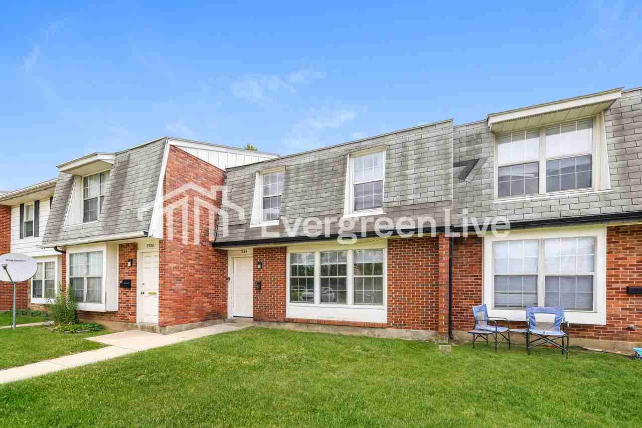 7534 Mount Whitney St - Photo 2 of 15