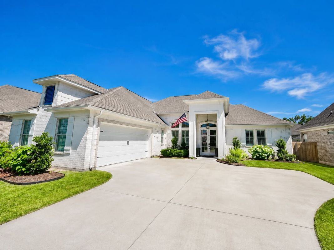 1309 Pine Needle Ct