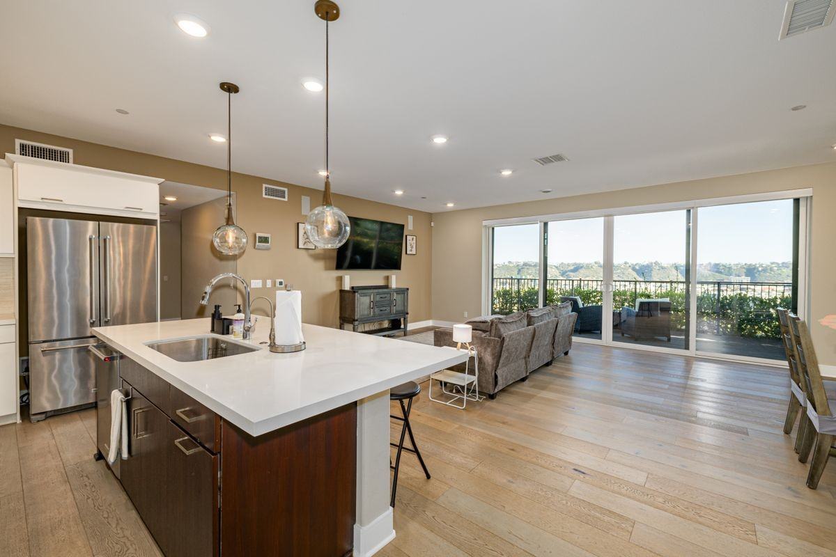 2739 Via Alta Pl - Photo 4 of 31