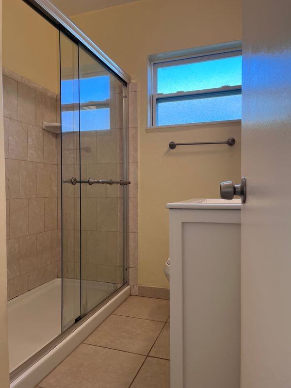 1142 Binney Dr ##B - Photo 4 of 4