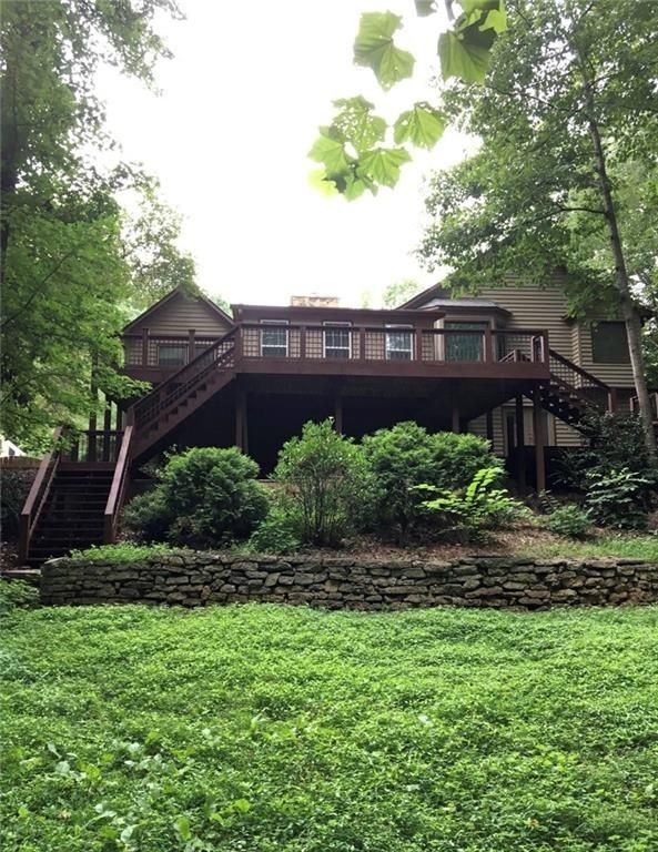 2189 Chartwell Dr - Photo 2 of 35