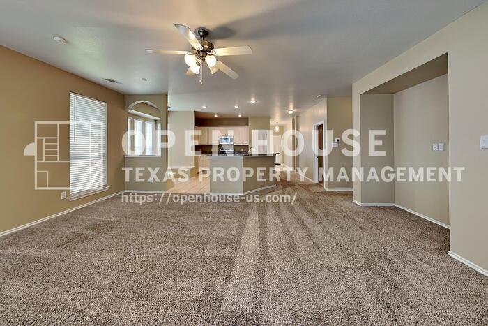 10876 Hawks Landing Rd - Photo 5 of 20