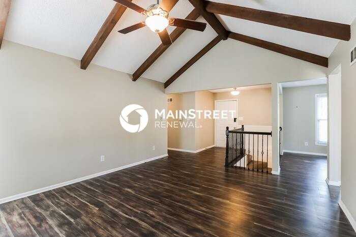 2405 Bridger Dr - Photo 5 of 17