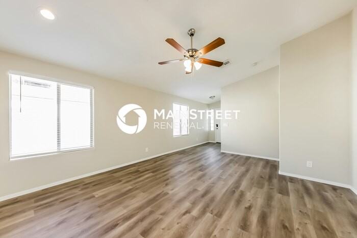 4506 N 22nd Ave - Photo 5 of 16