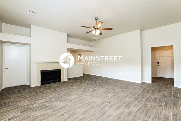 5022 Camberleigh Ln - Photo 3 of 16