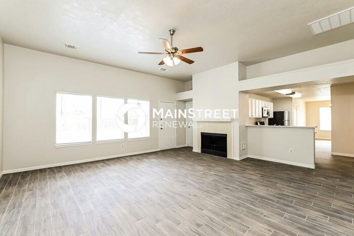 5022 Camberleigh Ln - Photo 4 of 16