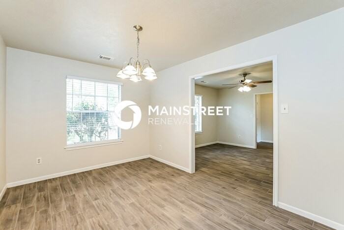 5022 Camberleigh Ln - Photo 5 of 16