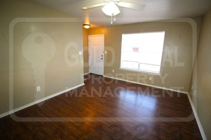 3400 Barcelona Dr - Photo 2 of 30