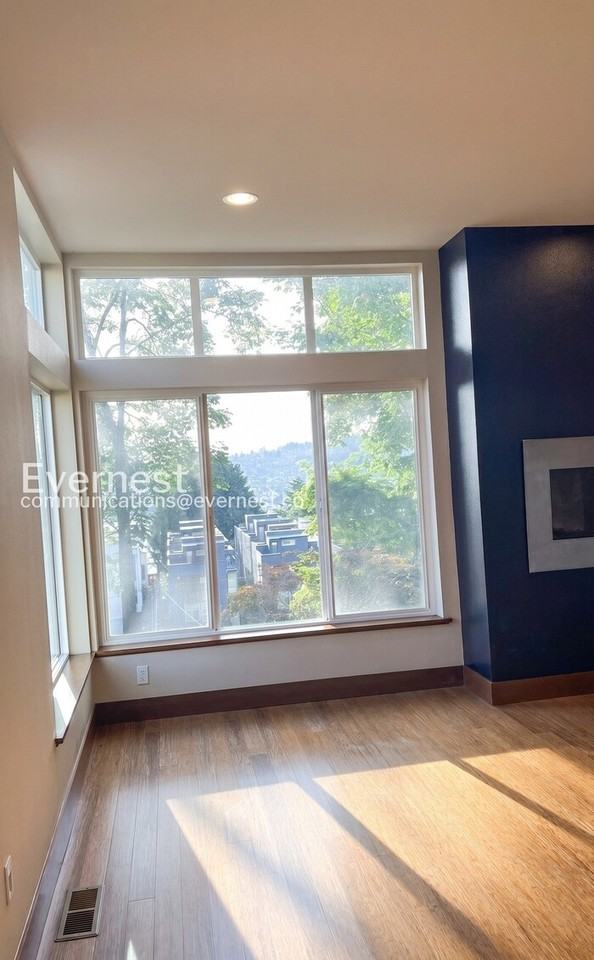 560 Mcgraw St - Photo 7 of 27