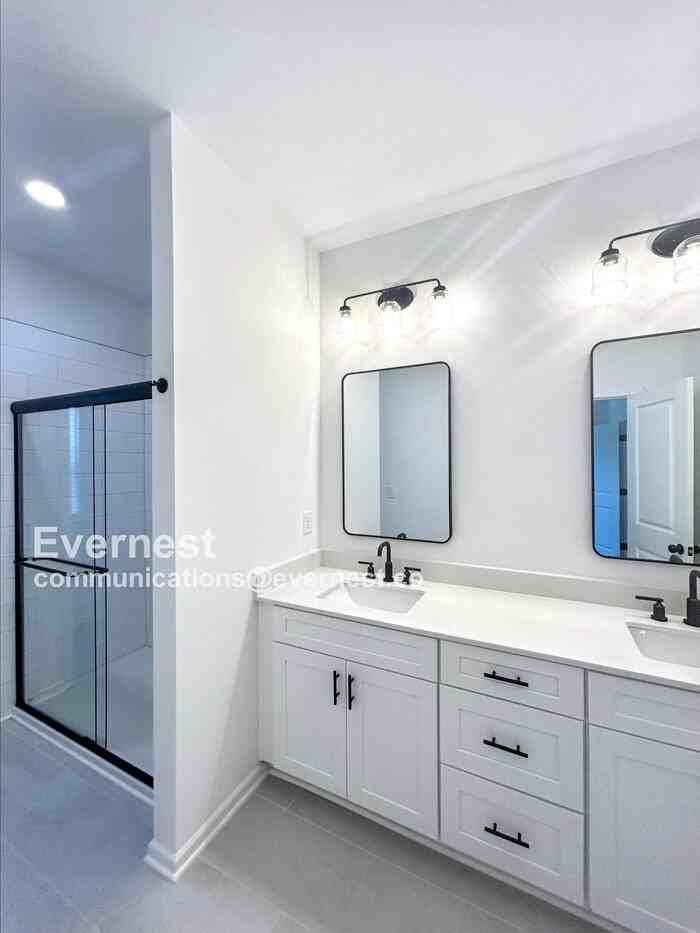 630 Austin Dr - Photo 5 of 18