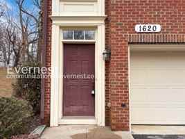 featured image of 1620 Whitehall Dr