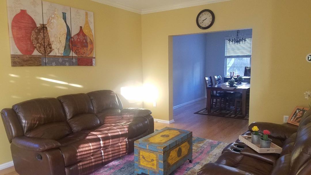 19 Hyde Park Dr #NA - Photo 2 of 15