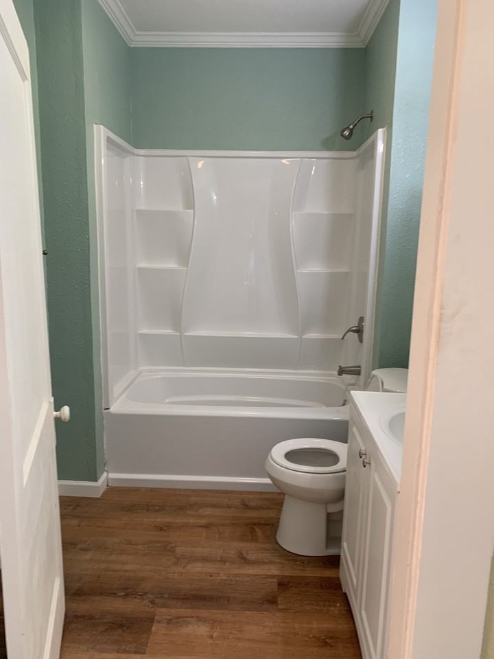 524 E 6th St #NA - Photo 6 of 13