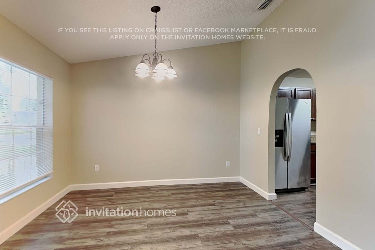1341 Gangplank Dr - Photo 5 of 20