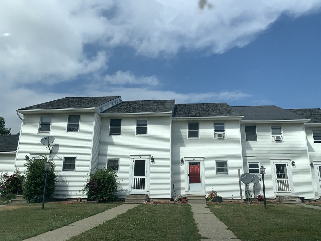 6 Oakwood Dr #06