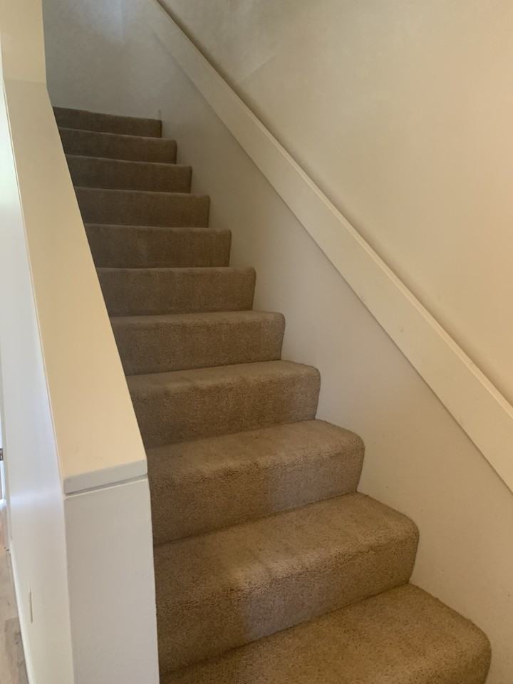 6 Oakwood Dr #06 - Photo 5 of 11