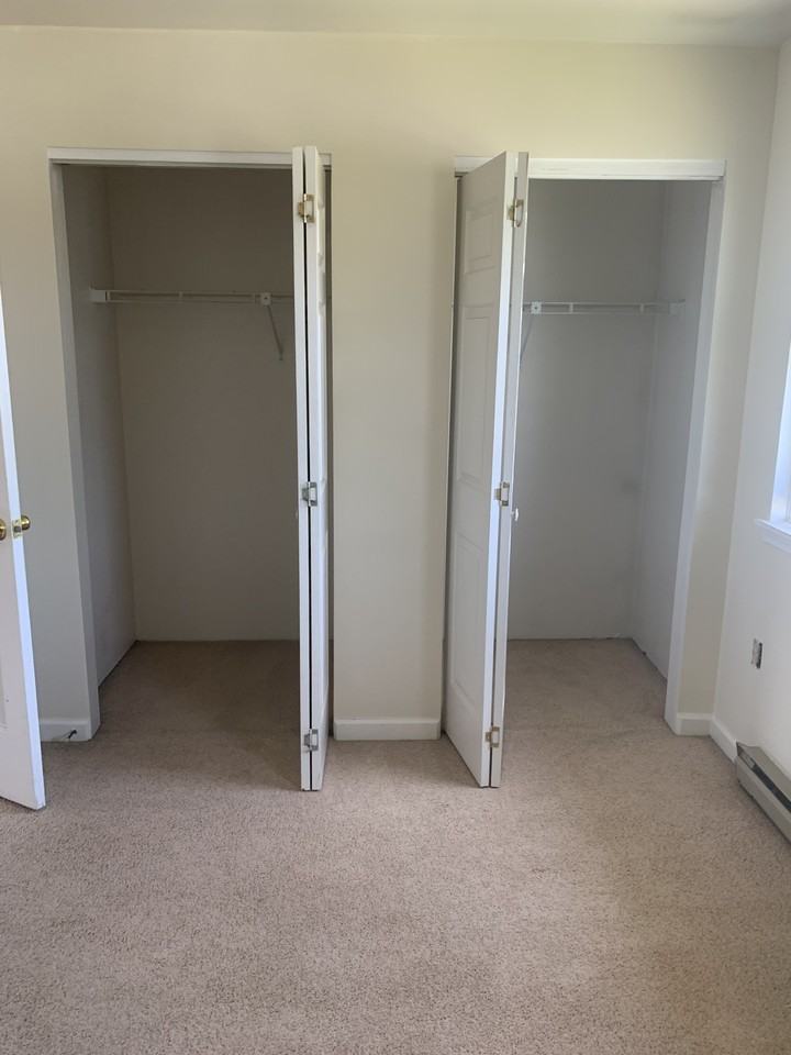 6 Oakwood Dr #06 - Photo 6 of 11