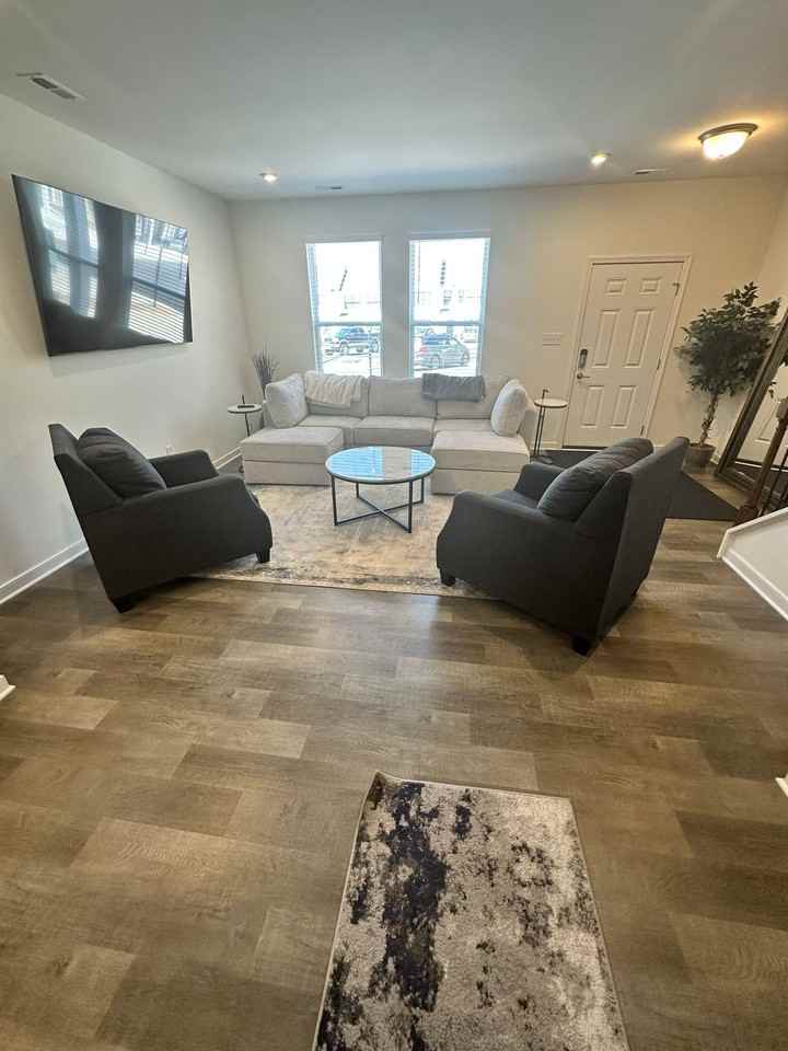 12221 Dutch Elm Cir #53 - Photo 5 of 26