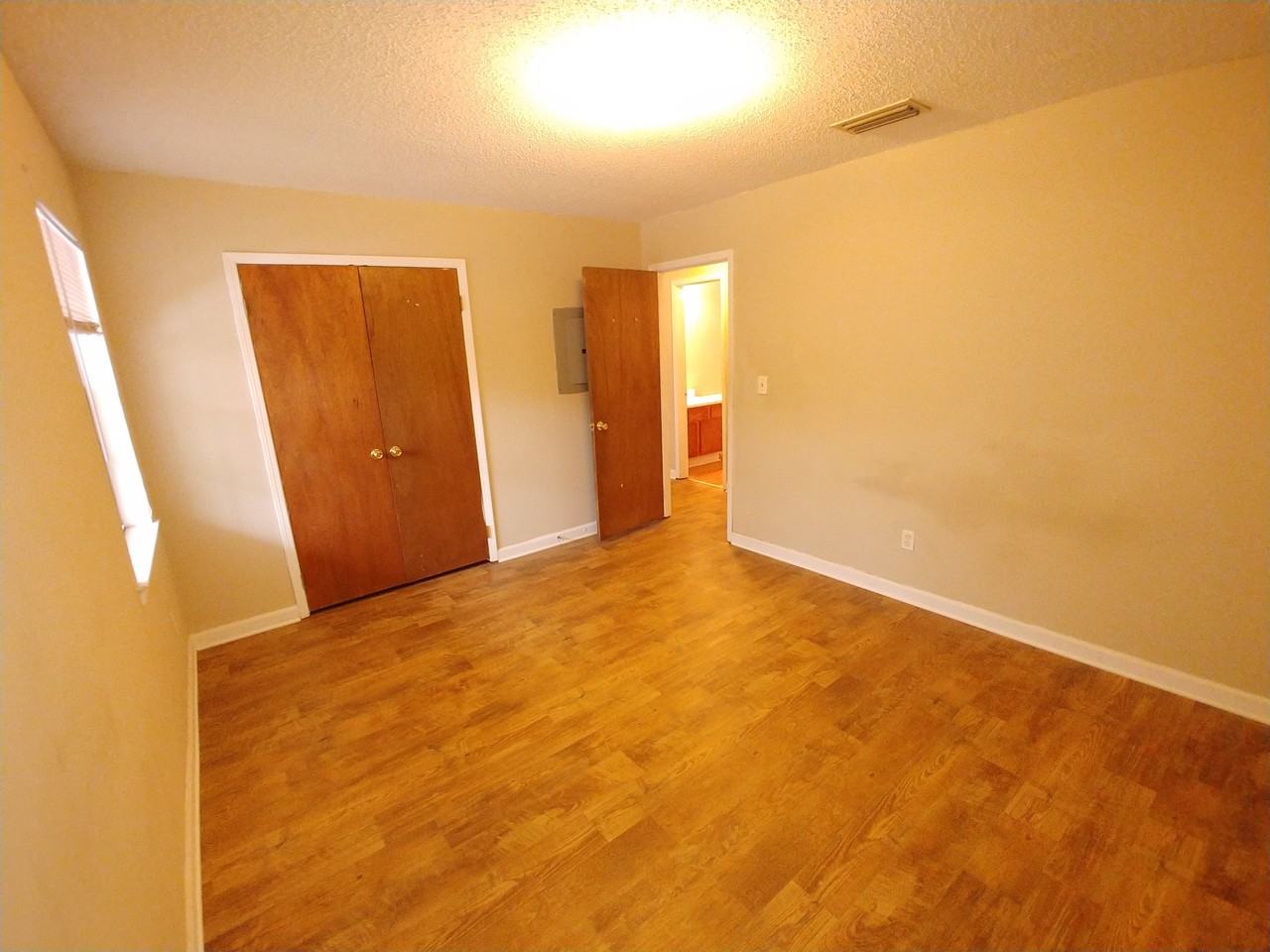 325 Overland Rd #4B - Photo 6 of 6