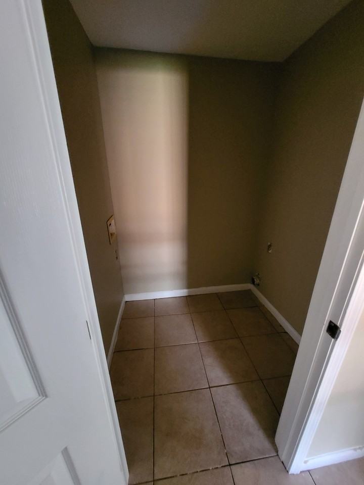 9628 El Scott Ave - Photo 4 of 14
