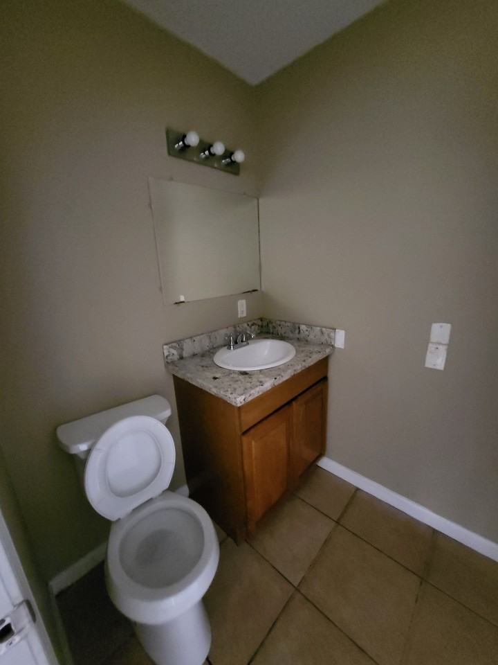 9628 El Scott Ave - Photo 5 of 14