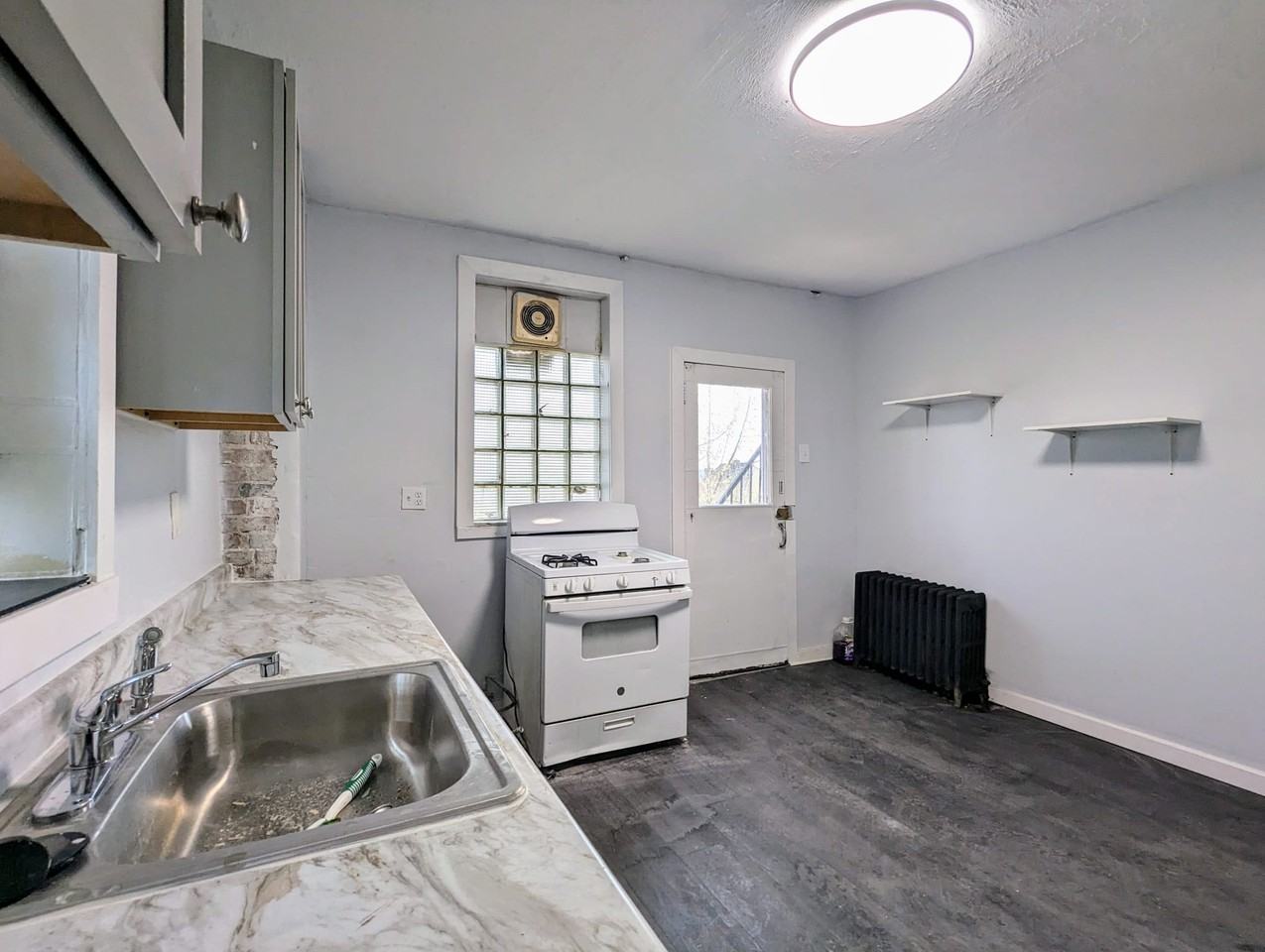 2120 Bedford Ave #1 - Photo 3 of 11