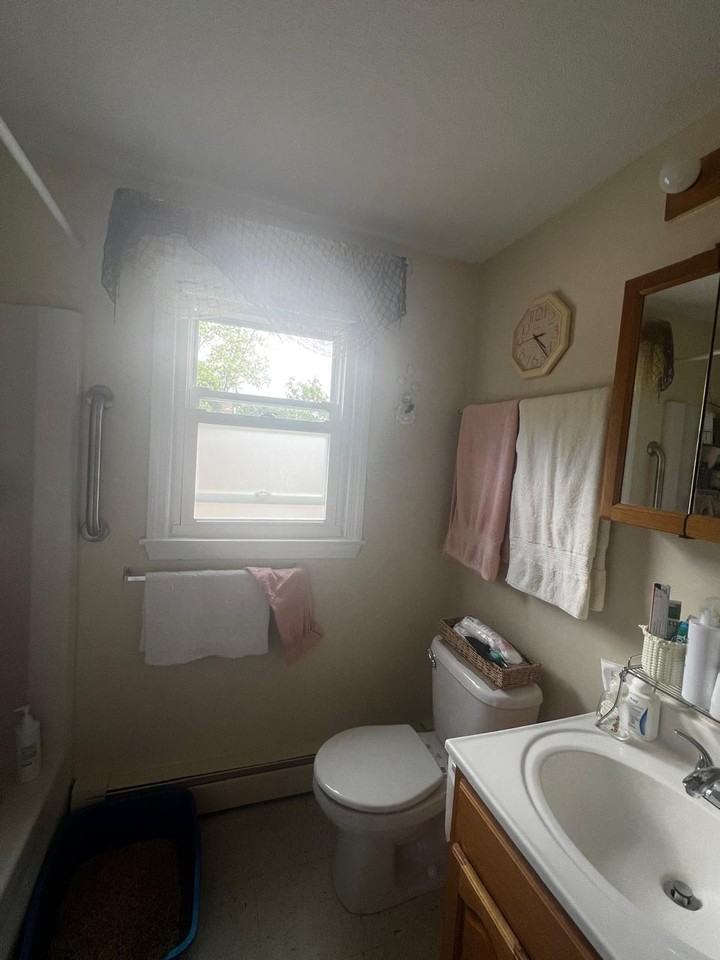 73 Manchester St #12 - Photo 3 of 7