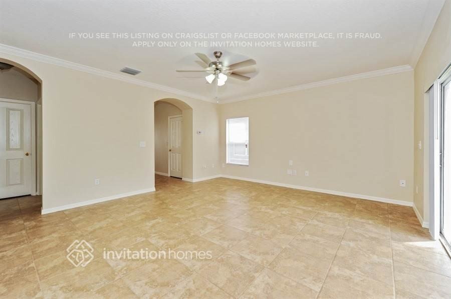 3543 Hunting Creek Loop - Photo 2 of 16
