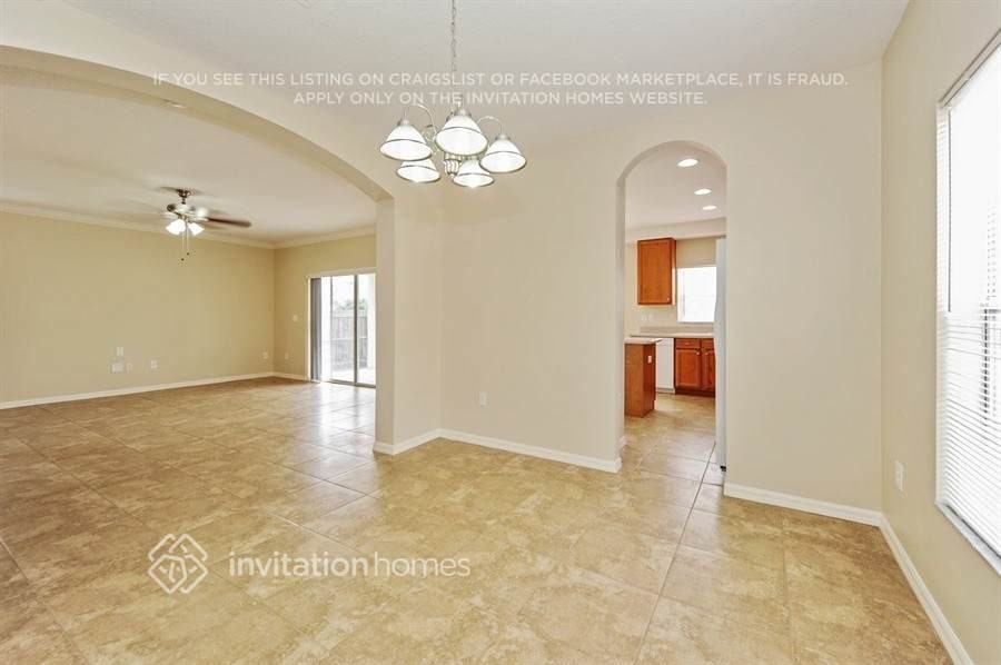 3543 Hunting Creek Loop - Photo 3 of 16