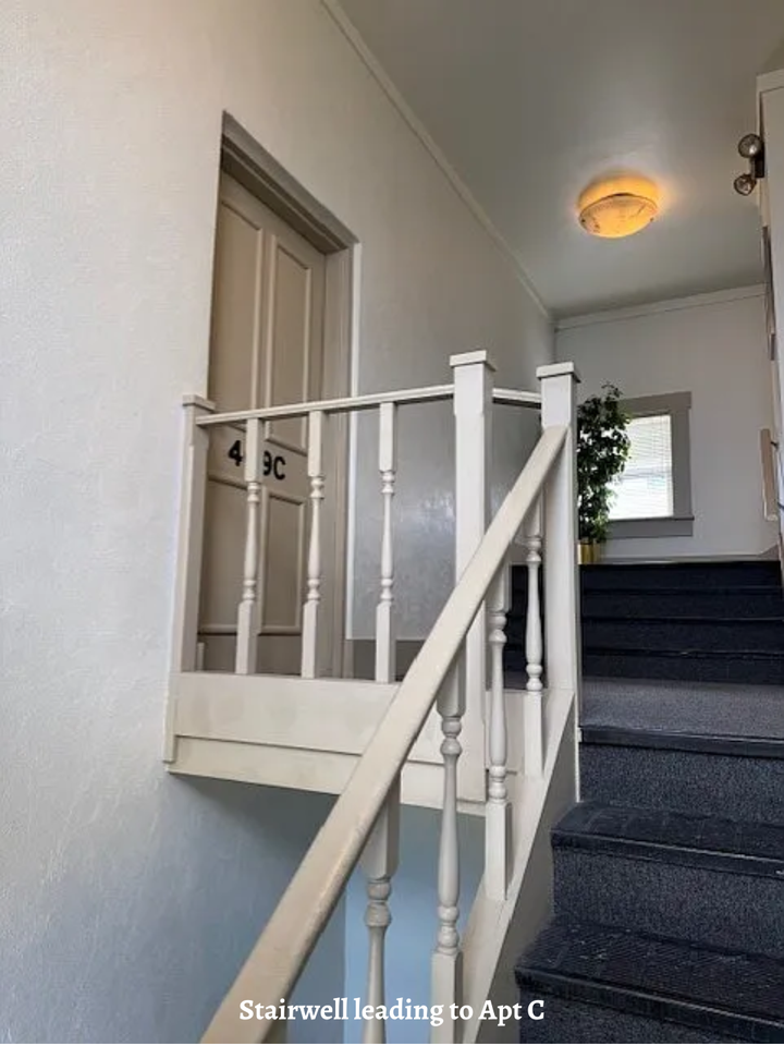 409 6th St #C - Photo 3 of 16